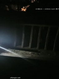 魔鬼身材豪挺爆乳美女【喵喵是小护士】极品美女半夜野外勾搭路人啪啪 跪舔裹屌 站炮后入 豪乳乱颤