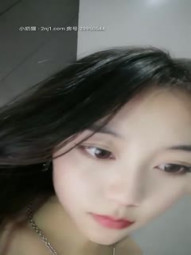 大一学生高颜值胸前纹身妹子和炮友啪啪，口交舔弄翘起屁股后入掰穴特写洗澡