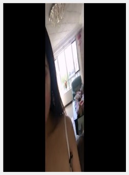 大美女穿着性感肉丝高跟撅起屁股掰穴挑逗让无数撸友...