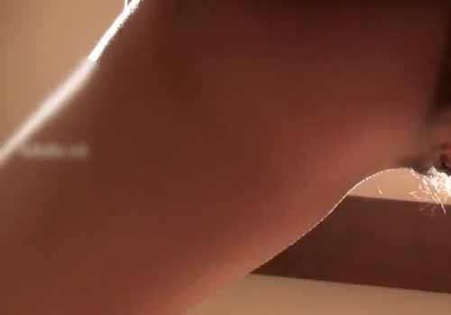 91淫棍隔壁老宋和骚得不要不要的老婆侄女宾馆开房偷...