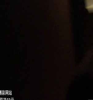 假日和朋友在酒店一起操玩熟女大玩3P游戏3