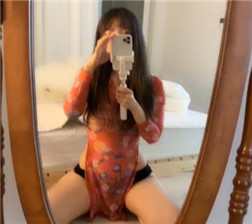 女大学生在家直播诱惑1.ts