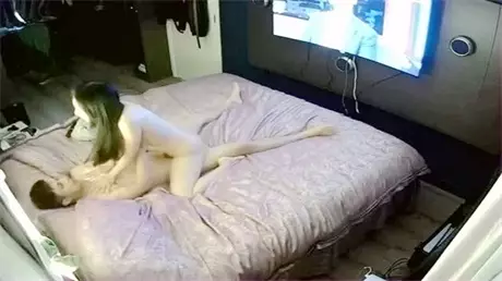 年轻夫妻过性生活白肤长发娇妻太诱人了换了好几个体...