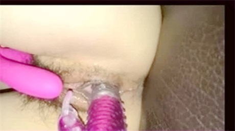 直接无套骑着抽插高潮呻吟白浆肆意 爆精内射口活舔干...