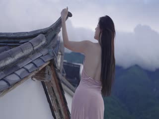 酒店约操极品巨乳女模特