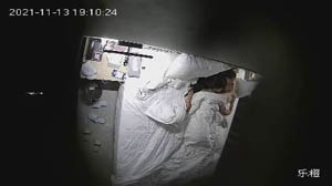 月黑风高来冒险给两个女客户同时按摩4P激情啪啪