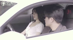 群P乱战【绿发骚女篇】粉嫩骚逼一排排  年轻的小妞好多床上挨个等着小哥哥们轮草