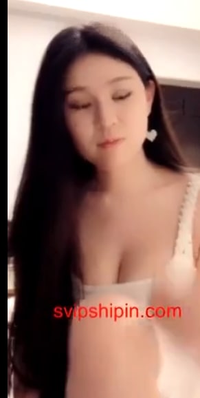 O站超极品网红DW大尺度私拍 Part (106)