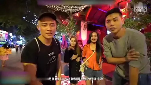 超可爱微博网红美女『兔牙蛇蛇』可爱兔女郎的土豪性爱专享性宠后入猛操浪叫不止完美露脸