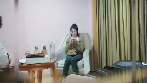 【专约老阿姨】，35岁人妻，酒精刺激下，精神小伙开干，风骚妩媚，骚姐姐浪劲十足，超清画质