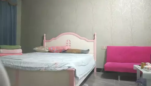 小智寻花少妇穿着黑丝出来兼职来了