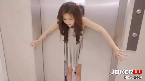 [SWAG]DMX-0054被电梯夹住屁股成为肉便器