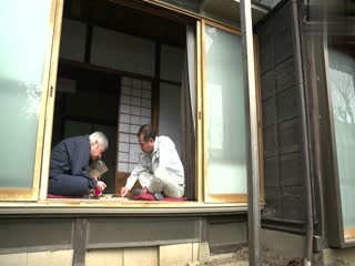 古川伊织 狂吸儿子晨勃肉棒淫乱继母