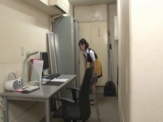 训练我哥哥的妻子的我