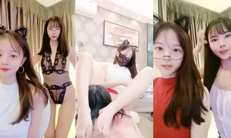 女神姐妹花【无敌兔兔】双女诱惑，牛仔短裤极品美腿...