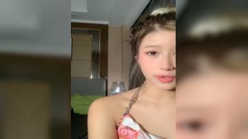 核弹！成都小嫩模！【你的KK】扭动极品小蛮腰！_3 (1)。