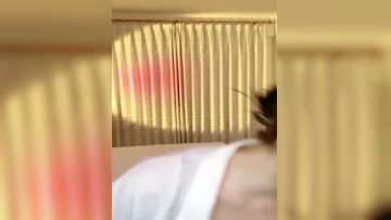 #婷宝_穿性感黑丝极品巨乳美女主播穿性感黑丝_撩小内衣摇动奶子诱惑表情特别骚