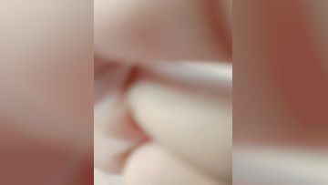 #直播 温柔甜美小夫妻居家操逼