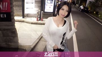 200GANA-2265 マジ软派、初撮。 1469 バストサイズ100cmのメガ巨乳风俗嬢をゲット！お仕事の空き时间にホテルに诱い込み谕吉で交渉してセックスに持ち込むwwデカチンもすっぽり隠れる超乳パイズリでご奉仕→巨根ハードピストンでガクガク痉挛アクメな破廉耻お姉さん.