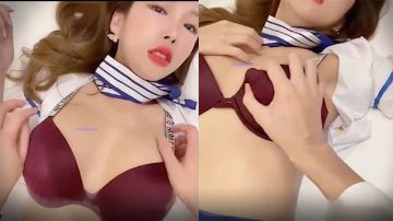 着名马来西亚电竞主持女神～男友调教颜值身材白虎二穴齐开。