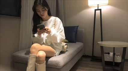 【探花精选】神似王祖贤，3000网约高端外围女神，肤白貌美大长腿，沙发啪啪干佳人