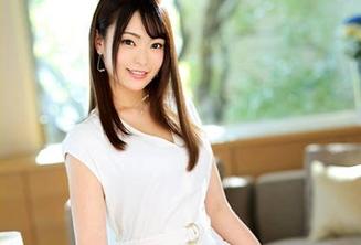 LUXU-1214  豪华电视1205 年仅24岁的美容美发店主现身！换上迷人的内衣，在美丽的身体上涂抹油，向演员炫耀迷人的按摩！我对着生气的大鸡巴开心地笑了，还射了很多次！