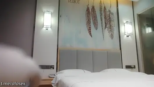 伟哥探花,直实足疗店撩良家