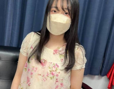 FC2PPV-4633039 来自越南的可爱娃娃脸