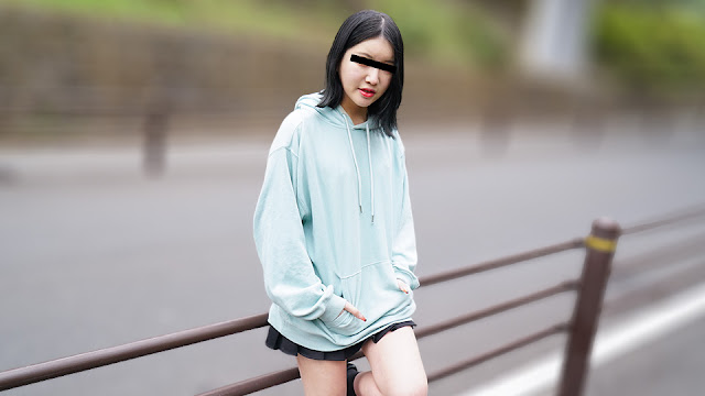 【10musume 081924_01】欲火难耐激吻性爱实录 唇舌纠缠中出内射不停歇