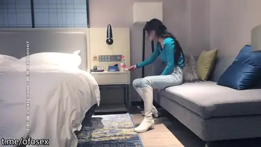 【文轩探花】双飞外围，175大长腿，苗条美乳，身材完美，风骚尤物，调情啪啪观赏值满分