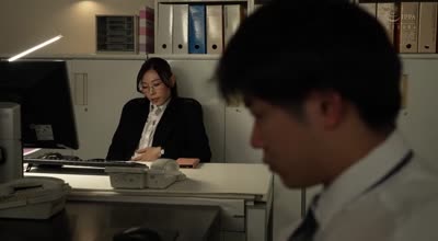 mfyd-013肉食人妻女上司が部下を诱惑してイカせまくる！ HYPERパワハラ＆セクハラカンパニー 相叶美沙子