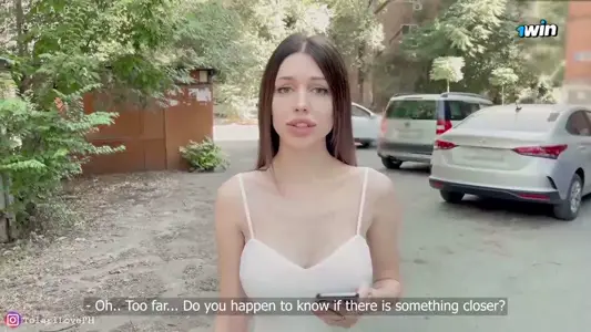 趁着老公出差黑丝少妇出轨邻居满足自己的骚穴