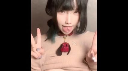 抖阴风 歌特福利姬重度露出爱好者，朋克风情趣道具女王，最爱户外露逼的刺激感！