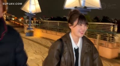 MAAN-1070 エロい动作や仕草が大バズリ！美少女颜のエロ天使降临！モチモチの美白肌は繊细で超敏感！开発済みの激弱おまん●こに指をねじ込まれガクガク绝顶！イキ潮大量スプラッシュ！！メイドにポリス、コスプレ中出し2连発【なまハメT☆kTok】【nano】