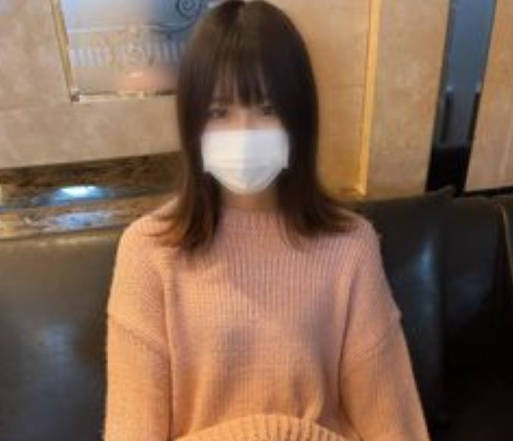 FC2PPV-4521937-稍微长大但还是可爱